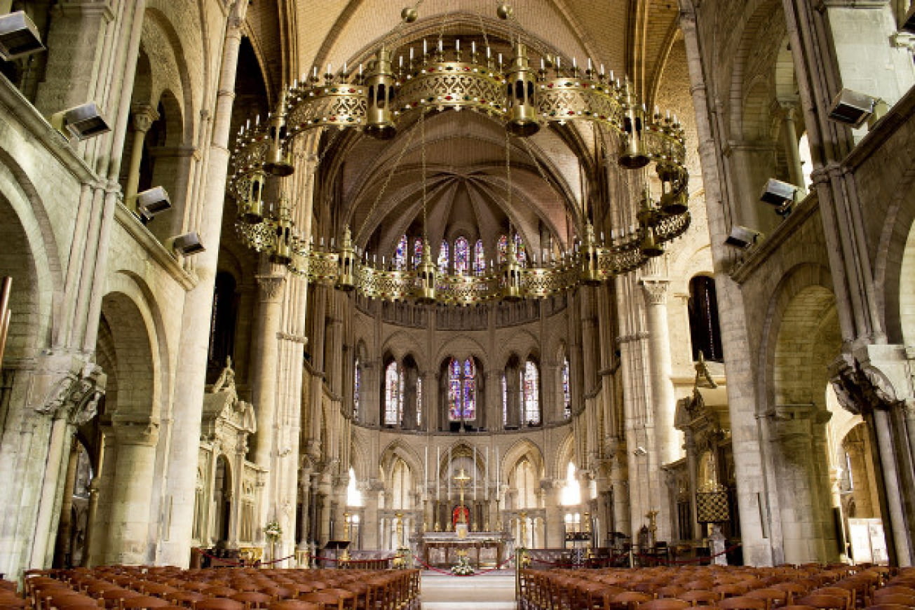 Lustre de la basilique Saint-Remi